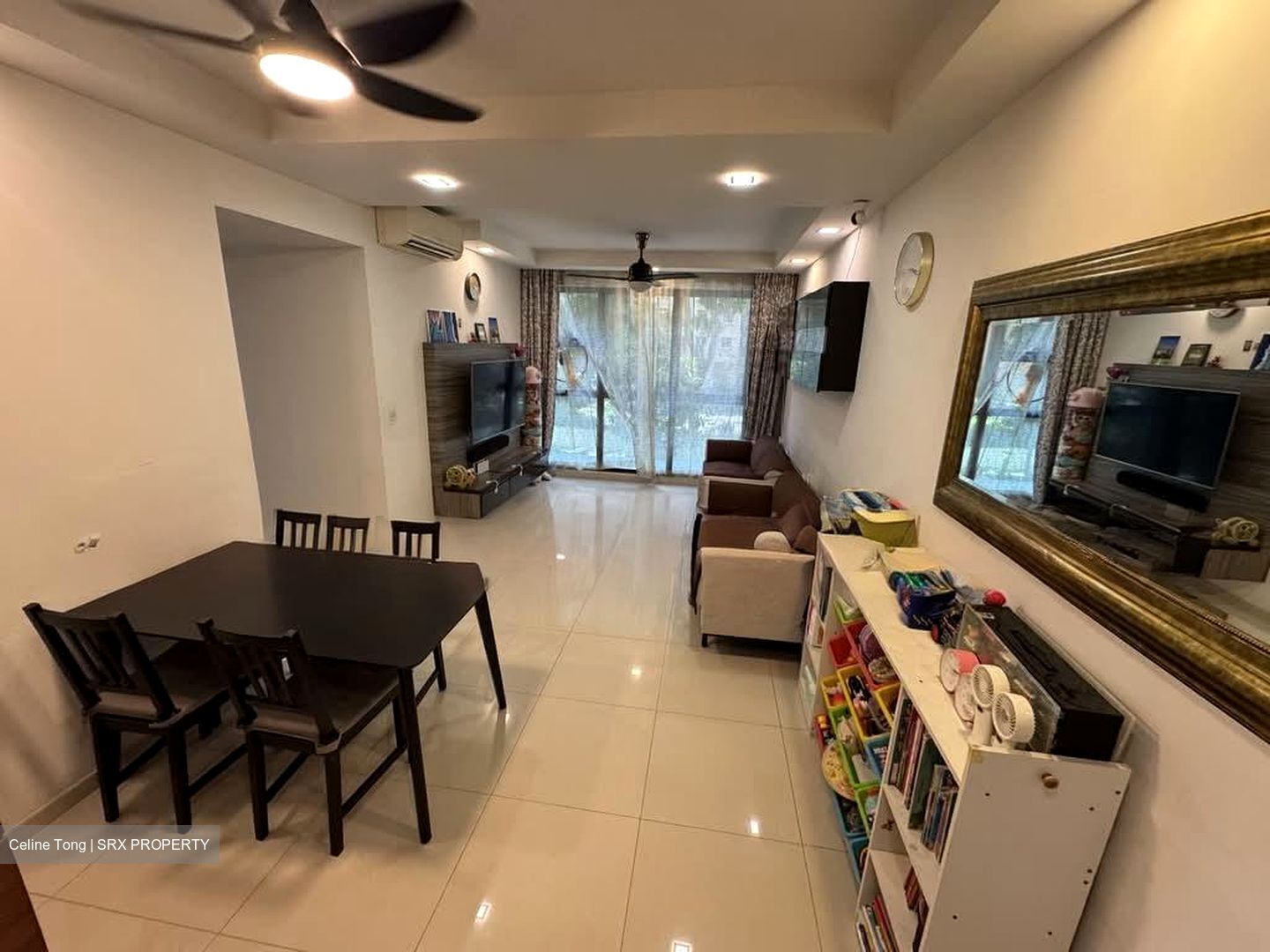 Prive (D19), Condominium #573885161